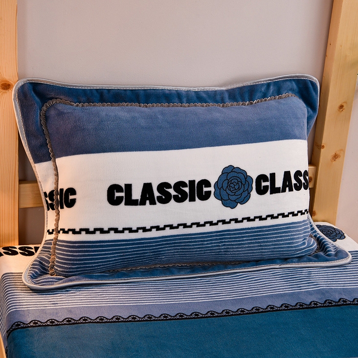 91家纺网 家纺一手货源 找家纺 牵梦萦 2025新款牛奶绒学生三件套 夏兰