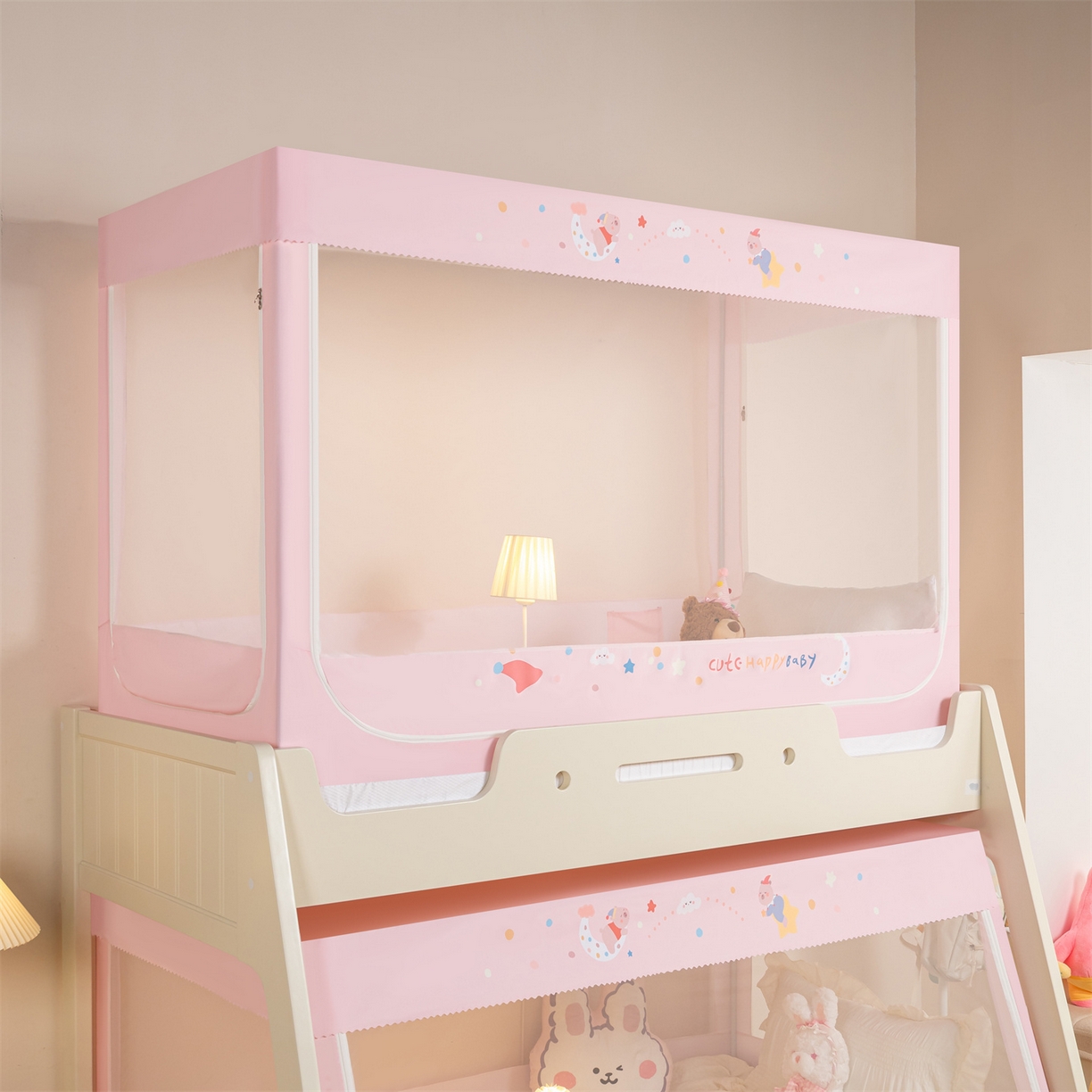 91家纺网 家纺一手货源 找家纺 新太阳蚊帐 2025新款A类子母款上下铺蚊帐 萌猪绮梦