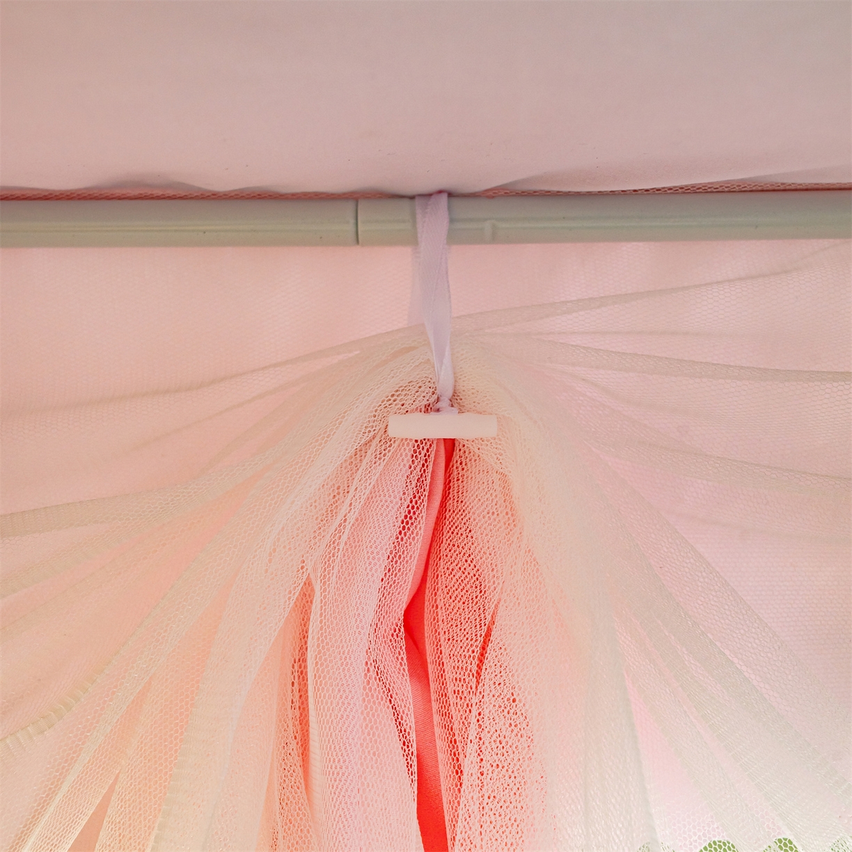 91家纺网 家纺一手货源 找家纺 新太阳蚊帐 2025新款A类子母款上下铺蚊帐 萌猪绮梦