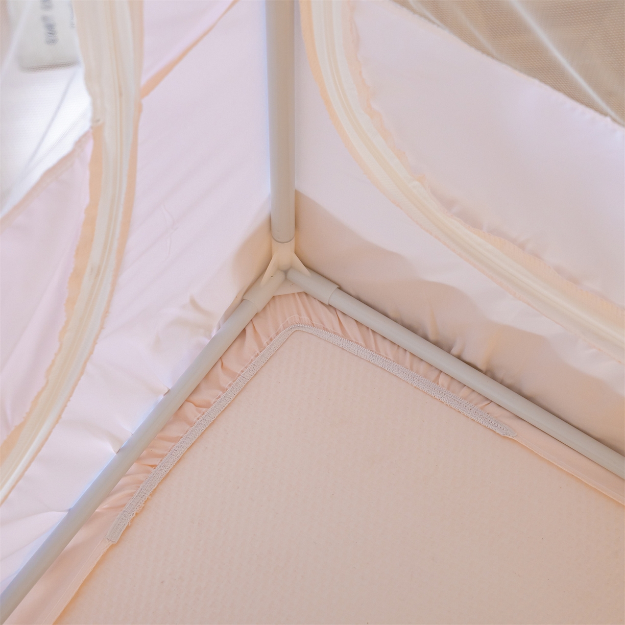 91家纺网 家纺一手货源 找家纺 新太阳蚊帐 2025新款A类子母款上下铺蚊帐 童趣汽车