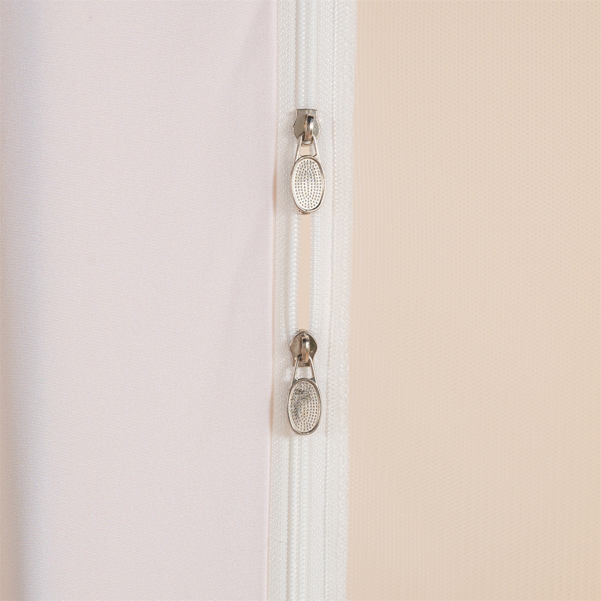 91家纺网 家纺一手货源 找家纺 新太阳蚊帐 2025新款A类子母款上下铺蚊帐 童趣汽车