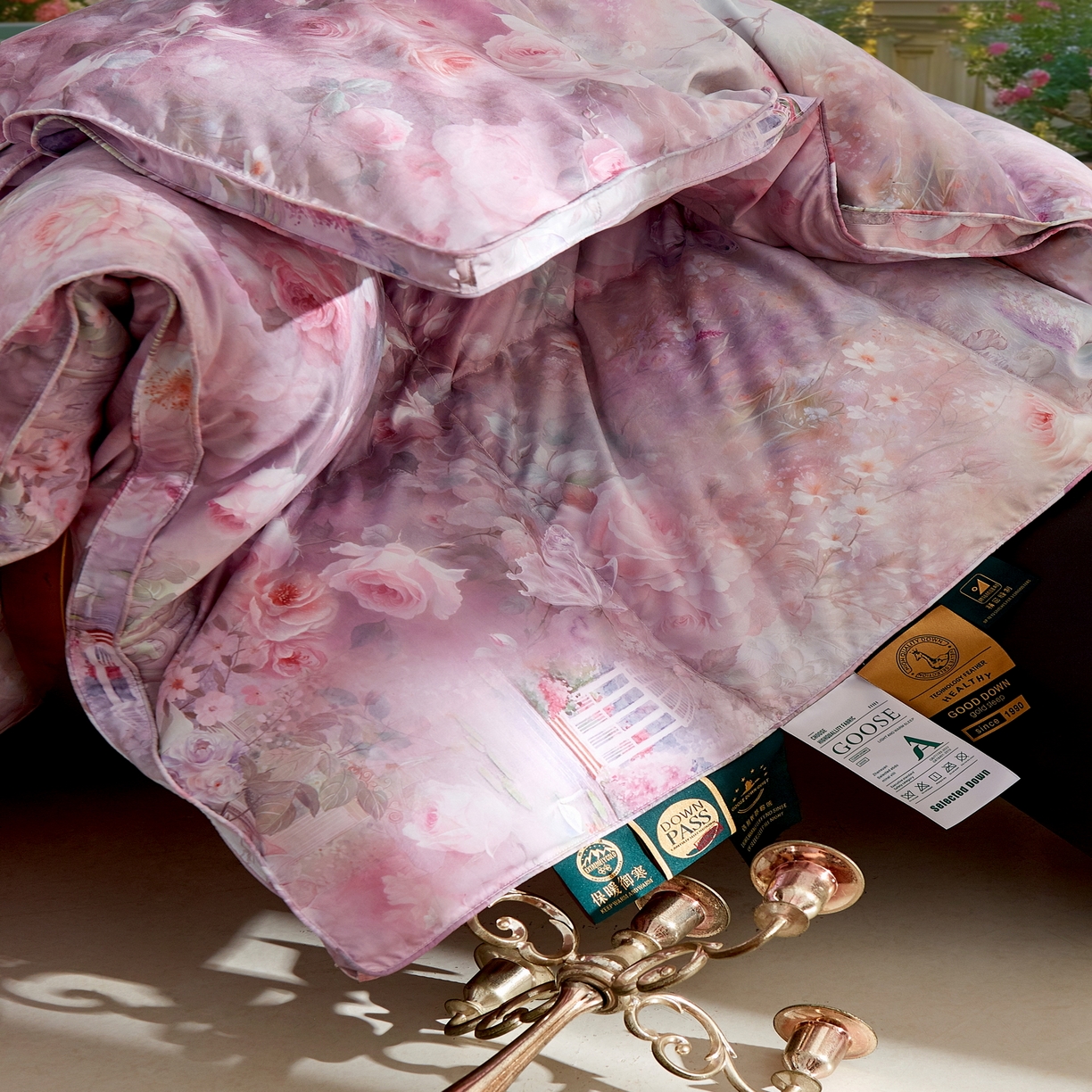 91家纺网 家纺一手货源 找家纺 织梦人羽绒工厂店 2025新款高蓬松羽绒被95鹅绒大牌同款花型 莫奈花园新