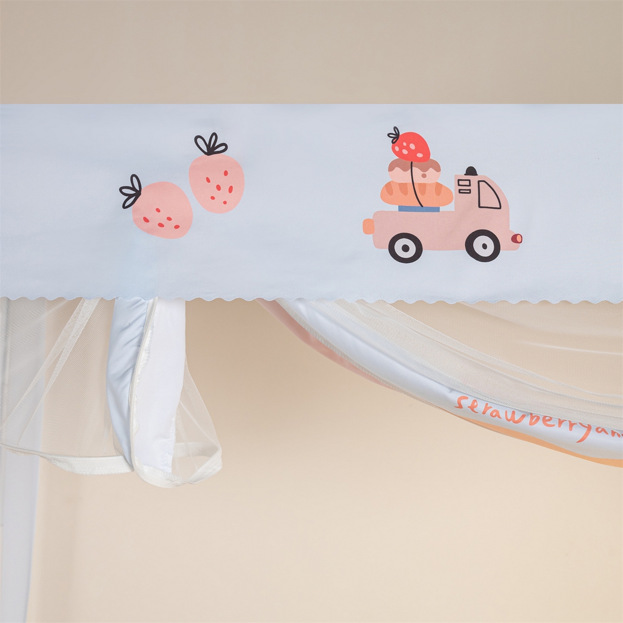 91家纺网 家纺一手货源 找家纺 新太阳蚊帐 2025新款A类子母款上下铺蚊帐 草莓运输队