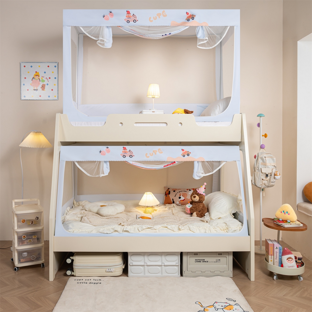 91家纺网 家纺一手货源 找家纺 新太阳蚊帐 2025新款A类子母款上下铺蚊帐 草莓运输队