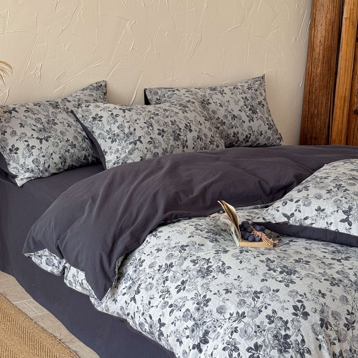 91家纺网 家纺一手货源 找家纺 于果 2025新款全棉纯棉色织提花四件套 花影