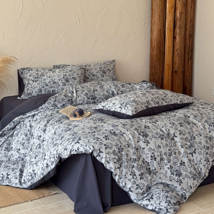 91家纺网 家纺一手货源 找家纺 于果 2025新款全棉纯棉色织提花四件套 花影