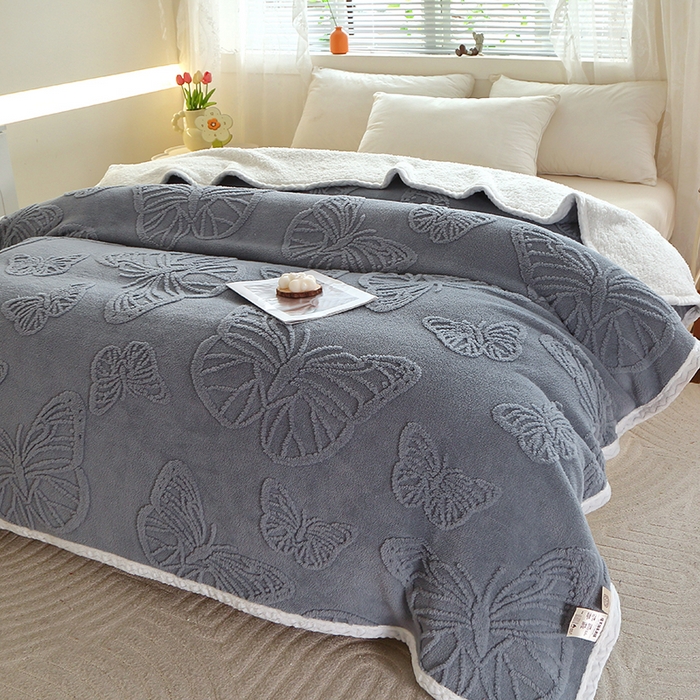 91家纺网 家纺一手货源 找家纺 （总）莱家富 2025新款加厚双层复合毯舒棉绒剪花毛毯