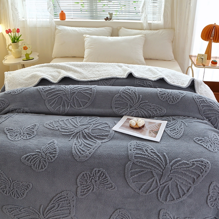 91家纺网 家纺一手货源 找家纺 （总）莱家富 2025新款加厚双层复合毯舒棉绒剪花毛毯