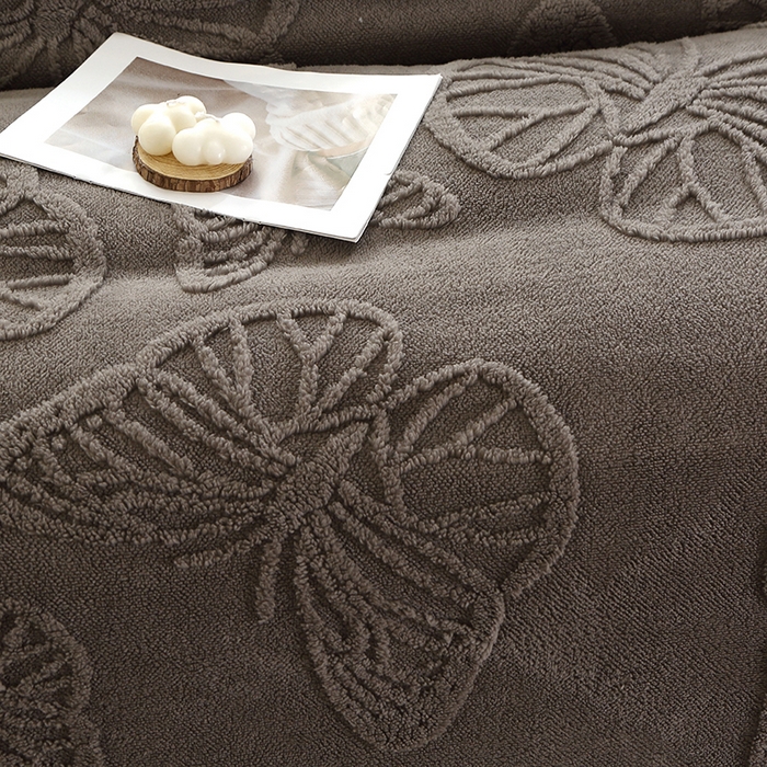 91家纺网 家纺一手货源 找家纺 莱家富 2026新款加厚双层复合毯舒棉绒剪花毛毯 深灰色