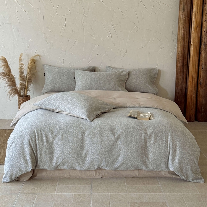 91家纺网 家纺一手货源 找家纺 于果 2025新款全棉纯棉色织提花四件套 莫兰