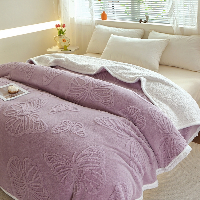 91家纺网 家纺一手货源 找家纺 莱家富 2026新款加厚双层复合毯舒棉绒剪花毛毯 紫色