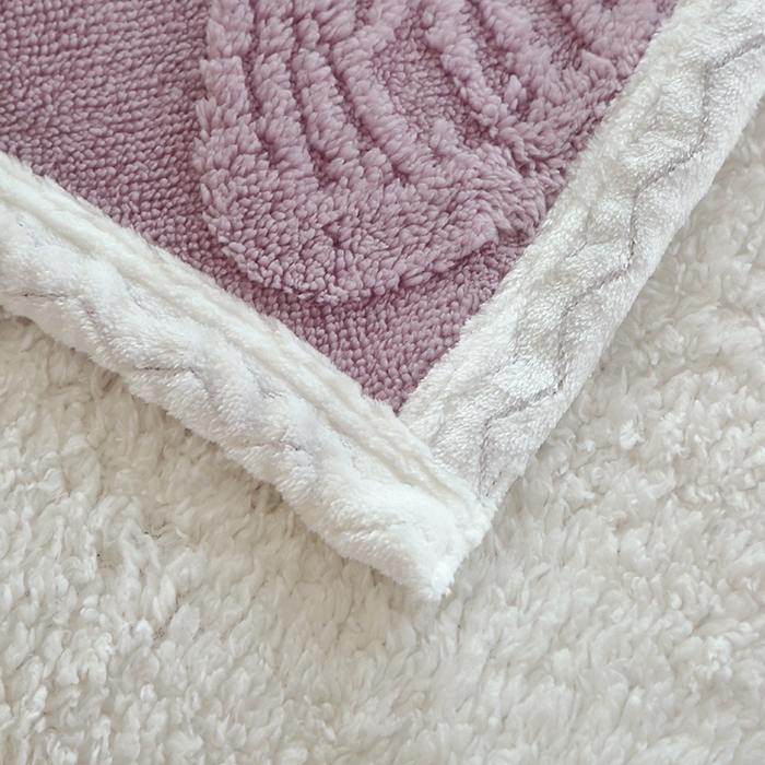 91家纺网 家纺一手货源 找家纺 莱家富 2026新款加厚双层复合毯舒棉绒剪花毛毯 紫色