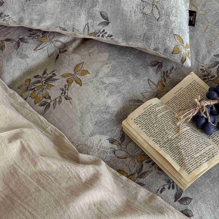 91家纺网 家纺一手货源 找家纺 于果 2025新款全棉纯棉色织提花四件套 秋枫