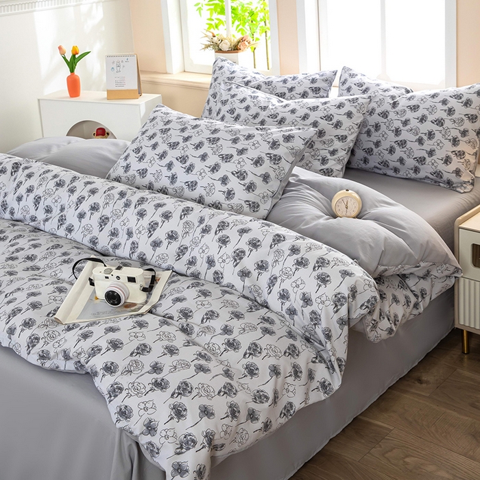 91家纺网 家纺一手货源 找家纺 梦莱家纺 2025新款水洗棉印花四件套 墨绘繁花