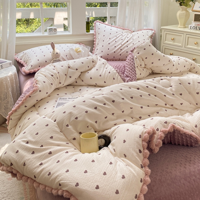 91家纺网 家纺一手货源 找家纺 （总）米乐被业 2025新款毛球豆豆被小清新被子被芯