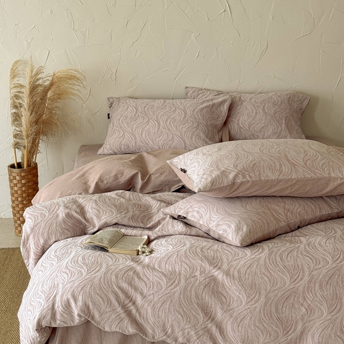 91家纺网 家纺一手货源 找家纺 于果 2025新款全棉纯棉色织提花四件套 寻意