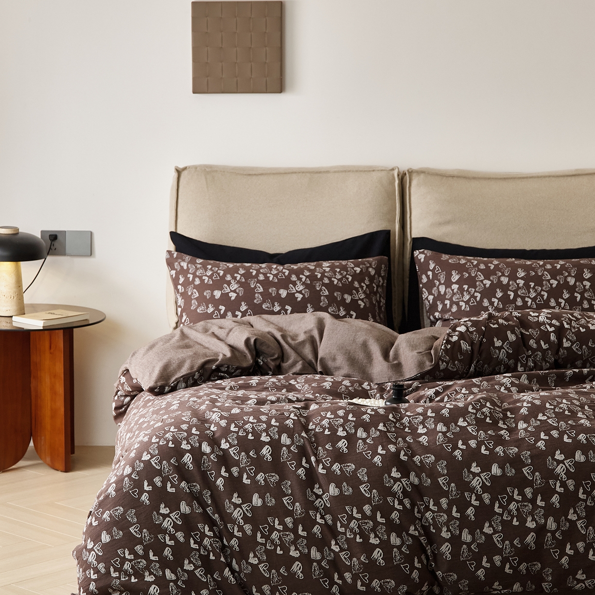 91家纺网 家纺一手货源 找家纺 原研家居 2025新款棉麻色织提花系列四件套 空寂余温