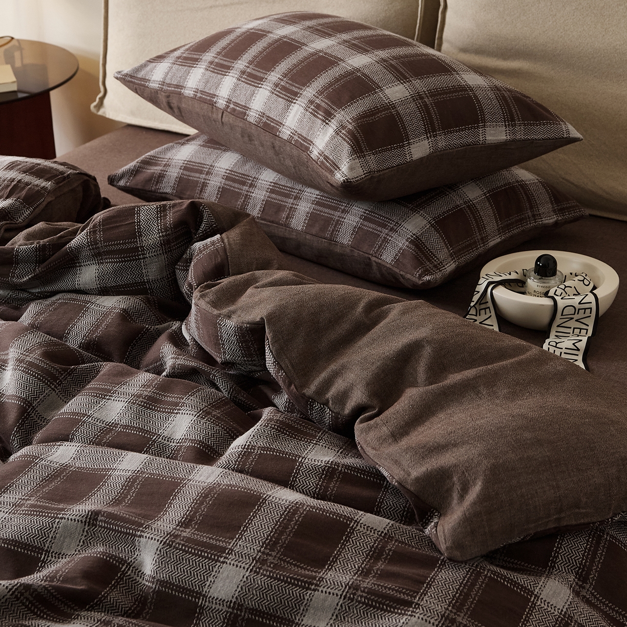 91家纺网 家纺一手货源 找家纺 原研家居 2025新款棉麻色织提花系列四件套 枯荣共生