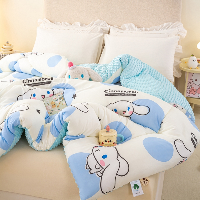 91家纺网 家纺一手货源 找家纺 （总）米乐被业 2025新款三丽鸥水洗棉豆豆被被子被芯冬被