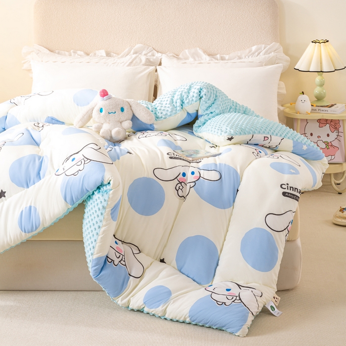 91家纺网 家纺一手货源 找家纺 （总）米乐被业 2025新款三丽鸥水洗棉豆豆被被子被芯冬被