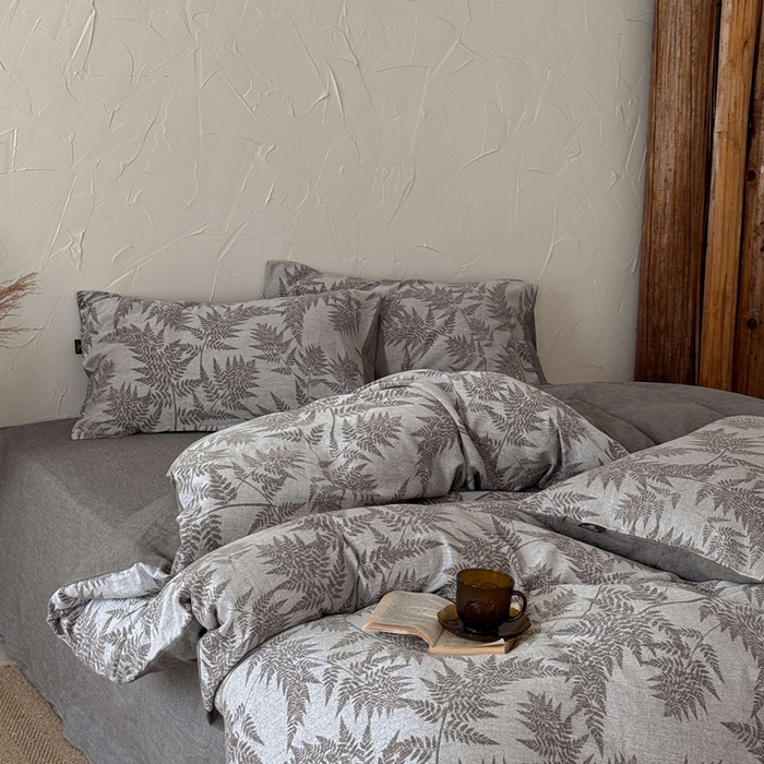 91家纺网 家纺一手货源 找家纺 于果 2025新款全棉纯棉色织提花四件套 叶影