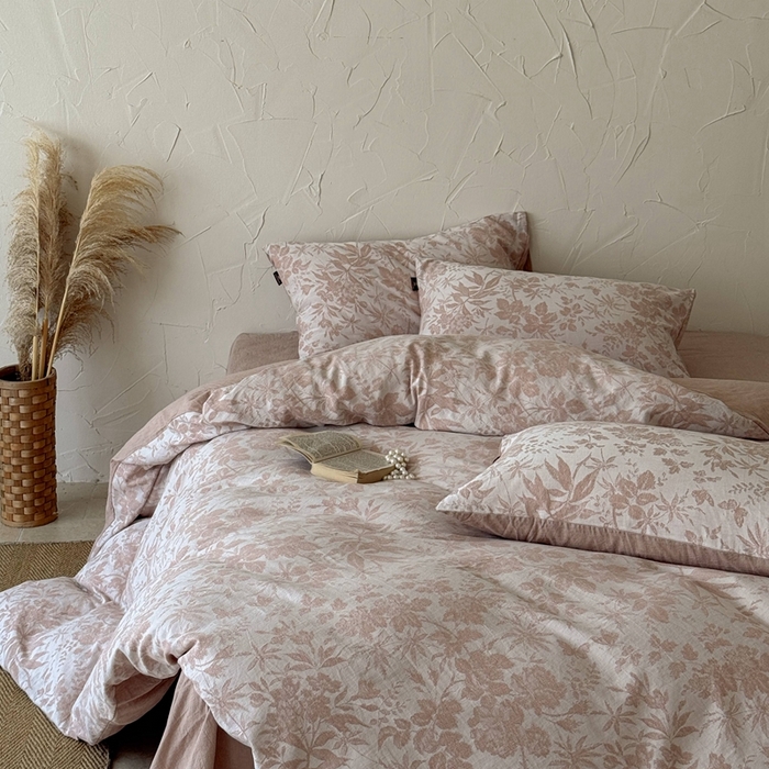 91家纺网 家纺一手货源 找家纺 于果 2025新款全棉纯棉色织提花四件套 忆秋风