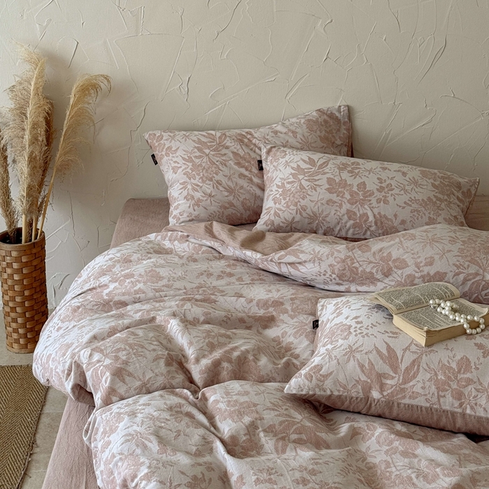 91家纺网 家纺一手货源 找家纺 于果 2025新款全棉纯棉色织提花四件套 忆秋风