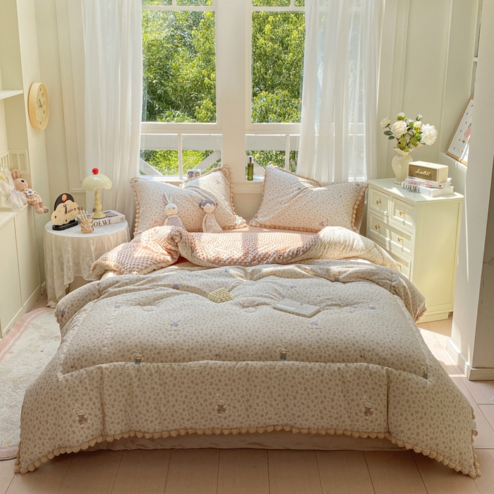 91家纺网 家纺一手货源 找家纺 米乐被业 2025新款毛球豆豆被卡通被子被芯冬被 可爱萌兔