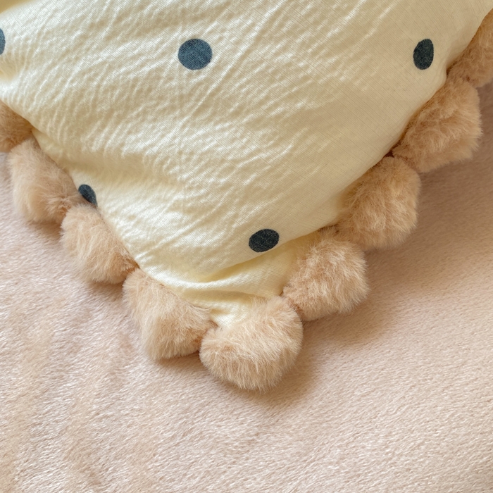 91家纺网 家纺一手货源 找家纺 米乐被业 2025新款毛球豆豆被小清新被子被芯 韩系波点