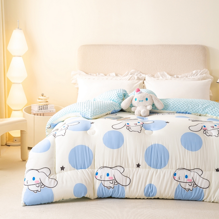 91家纺网 家纺一手货源 找家纺 米乐被业 2025新款三丽鸥水洗棉豆豆被被子被芯冬被 波点大耳狗