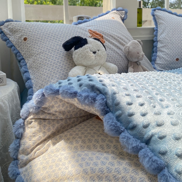 91家纺网 家纺一手货源 找家纺 米乐被业 2025新款毛球豆豆被卡通被子被芯冬被 可爱南瓜