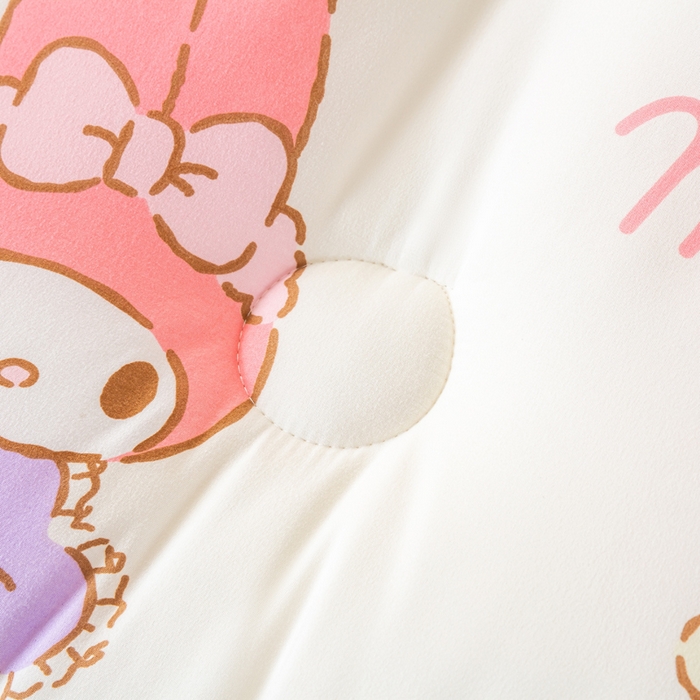 91家纺网 家纺一手货源 找家纺 米乐被业 2025新款三丽鸥水洗棉豆豆被被子被芯冬被 草莓美乐蒂