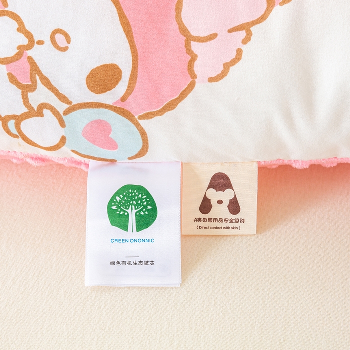 91家纺网 家纺一手货源 找家纺 米乐被业 2025新款三丽鸥水洗棉豆豆被被子被芯冬被 草莓美乐蒂