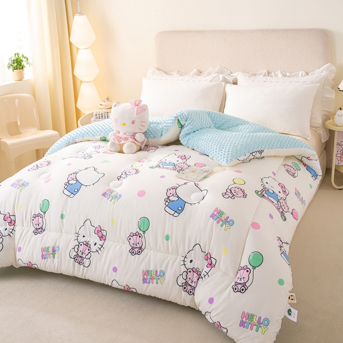 91家纺网 家纺一手货源 找家纺 米乐被业 2025新款三丽鸥水洗棉豆豆被被子被芯冬被 可爱KT猫