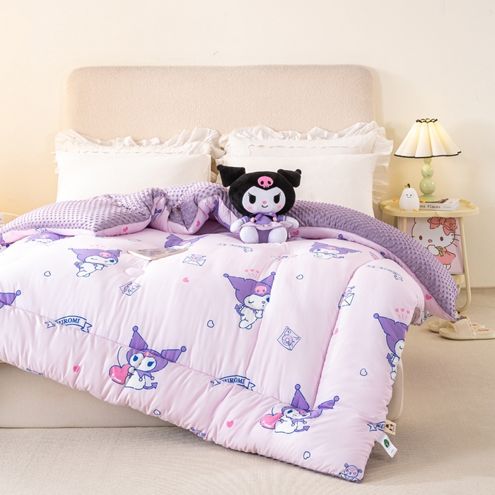 91家纺网 家纺一手货源 找家纺 米乐被业 2025新款三丽鸥水洗棉豆豆被被子被芯冬被 库洛米之心