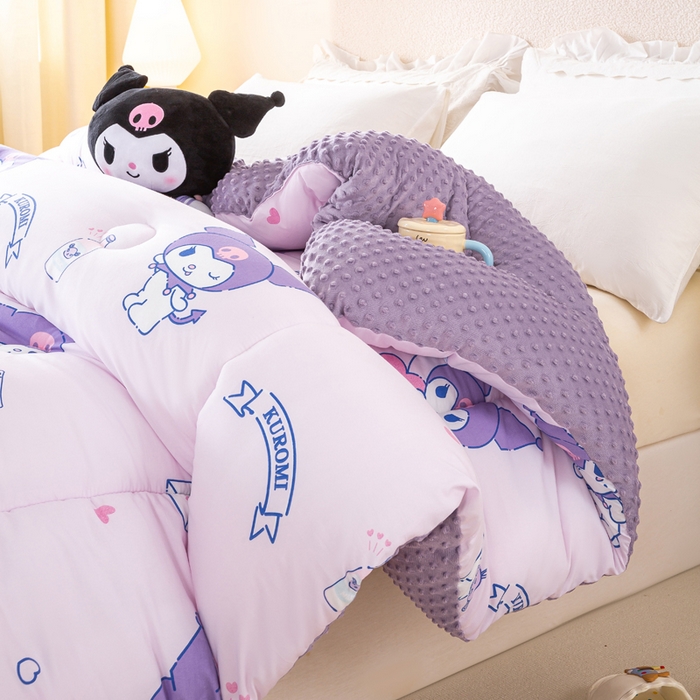 91家纺网 家纺一手货源 找家纺 米乐被业 2025新款三丽鸥水洗棉豆豆被被子被芯冬被 库洛米之心