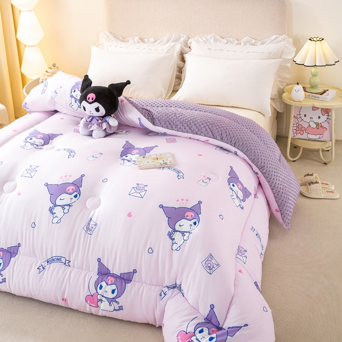 91家纺网 家纺一手货源 找家纺 米乐被业 2025新款三丽鸥水洗棉豆豆被被子被芯冬被 库洛米之心