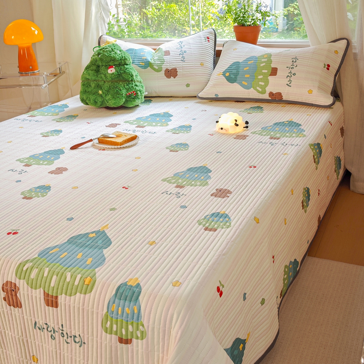 91家纺网 家纺一手货源 找家纺 （总）鑫喜莱家纺 2025新款13372全棉纯棉床盖三件套-萌趣森林