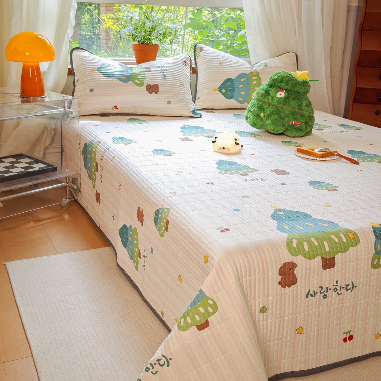 91家纺网 家纺一手货源 找家纺 鑫喜莱家纺 2025新款13372全棉纯棉床盖三件套-萌趣森林 萌趣森林-风格二