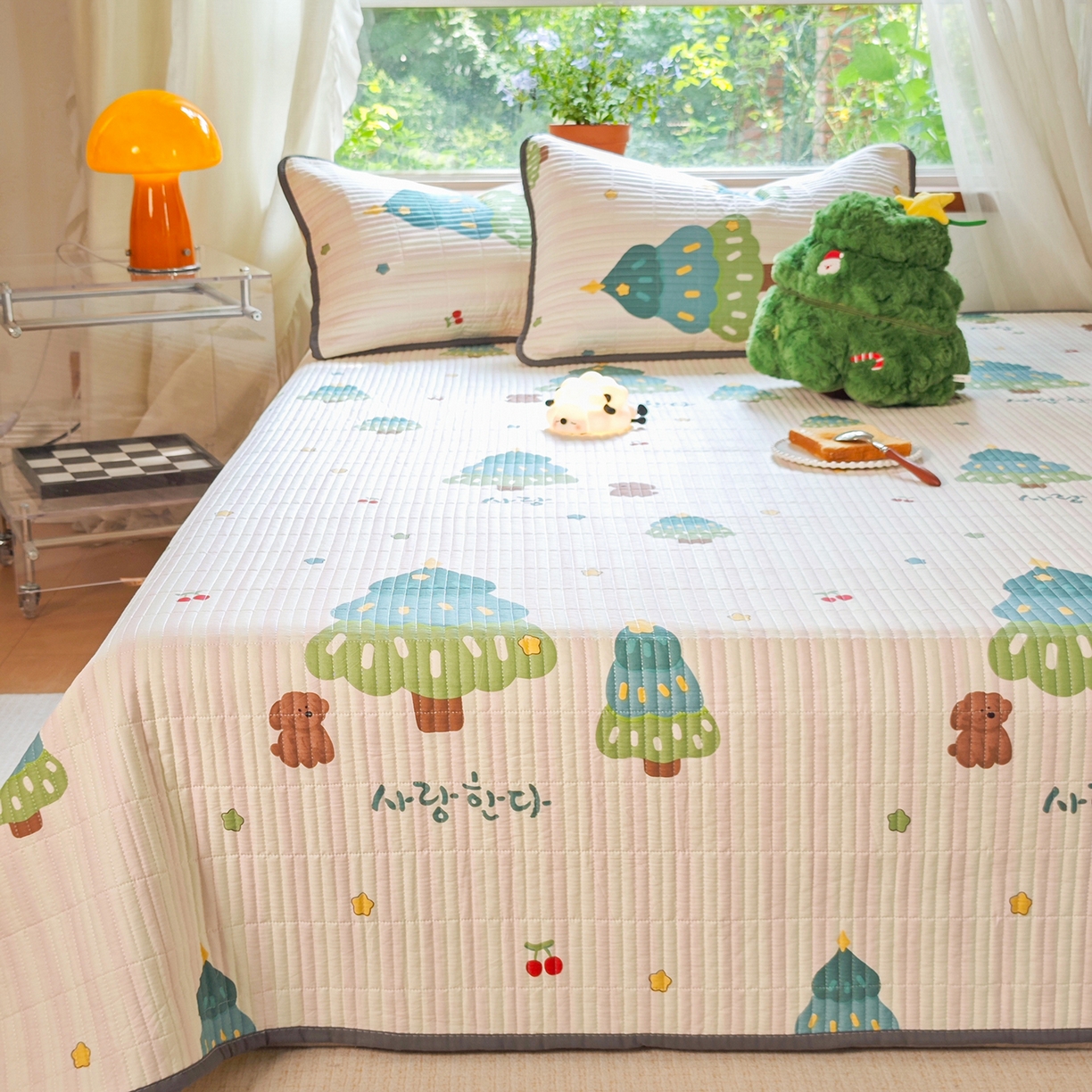 91家纺网 家纺一手货源 找家纺 （总）鑫喜莱家纺 2025新款13372全棉纯棉床盖三件套-萌趣森林