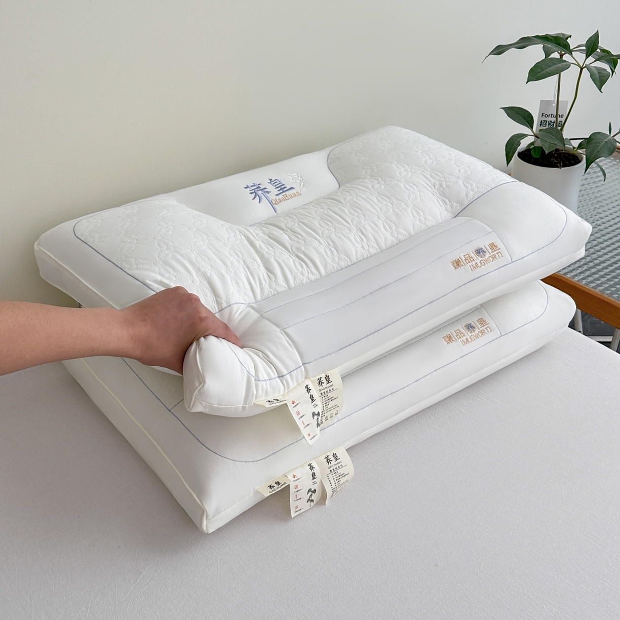 91家纺网 家纺一手货源 找家纺 永乐枕芯 2025新款亲肤荞皇枕头枕芯 白色