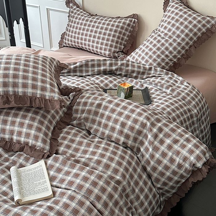 91家纺网 家纺一手货源 找家纺 三朵家纺 2025新款秋冬全棉纯棉加厚磨毛法式花边四件套 魅影