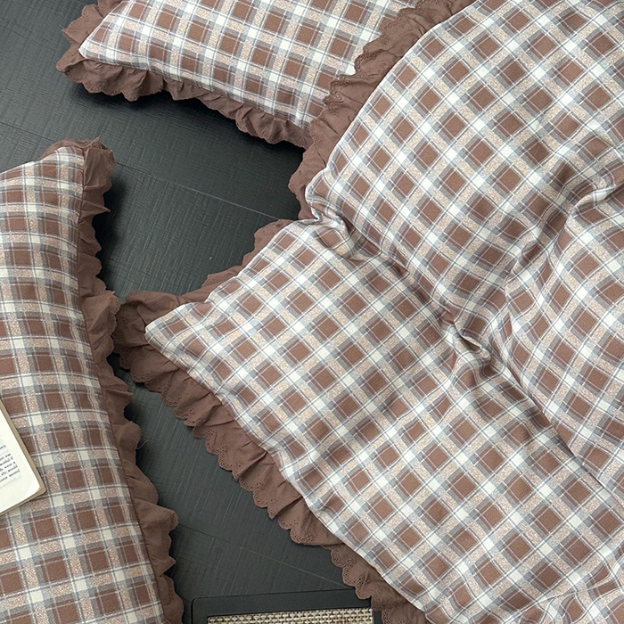 91家纺网 家纺一手货源 找家纺 三朵家纺 2025新款秋冬全棉纯棉加厚磨毛法式花边四件套 魅影