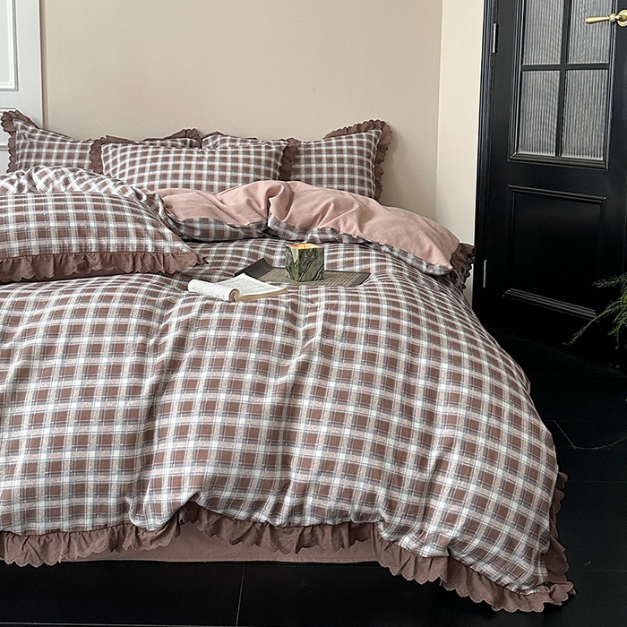 91家纺网 家纺一手货源 找家纺 三朵家纺 2025新款秋冬全棉纯棉加厚磨毛法式花边四件套 魅影