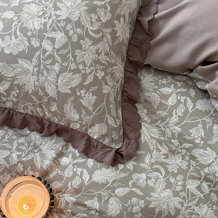 91家纺网 家纺一手货源 找家纺 三朵家纺 2025新款秋冬全棉纯棉加厚磨毛法式花边四件套 优雅花香