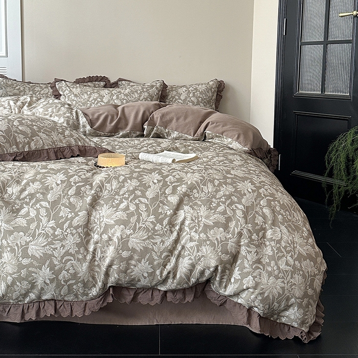 91家纺网 家纺一手货源 找家纺 三朵家纺 2025新款秋冬全棉纯棉加厚磨毛法式花边四件套 优雅花香