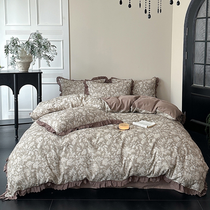 91家纺网 家纺一手货源 找家纺 三朵家纺 2025新款秋冬全棉纯棉加厚磨毛法式花边四件套 优雅花香