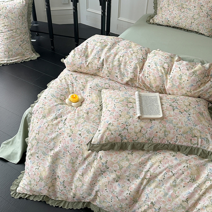 91家纺网 家纺一手货源 找家纺 三朵家纺 2025新款秋冬全棉纯棉加厚磨毛法式花边四件套 闲趣花开