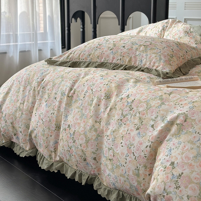 91家纺网 家纺一手货源 找家纺 三朵家纺 2025新款秋冬全棉纯棉加厚磨毛法式花边四件套 闲趣花开