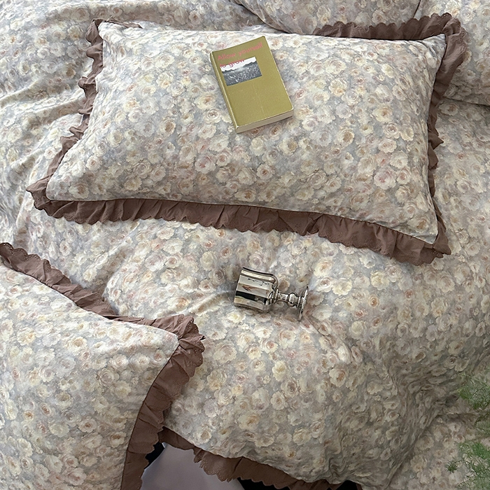 91家纺网 家纺一手货源 找家纺 三朵家纺 2025新款秋冬全棉纯棉加厚磨毛法式花边四件套 晚风告白